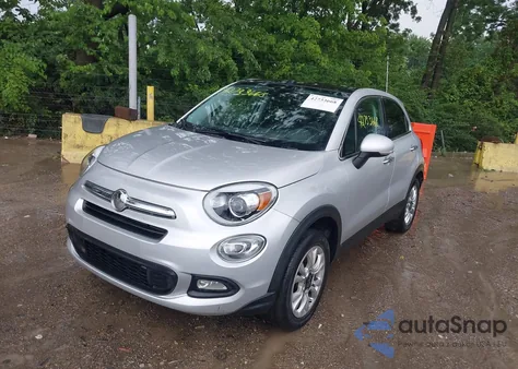 2016 Fiat 500X Lounge z USA, uszkodzony, nr VIN ZFBCFYDT3GP381944